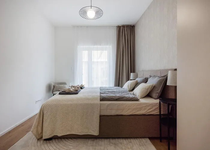 Elegant Premium Apartment With Parking